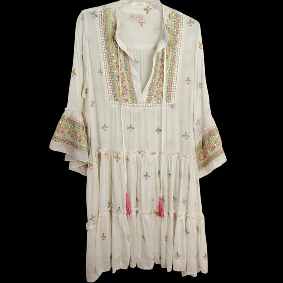 Miss June Paris Embroidered Cover Up Dress One Size Bell Sleeves Beach Boho - Picture 2 of 11